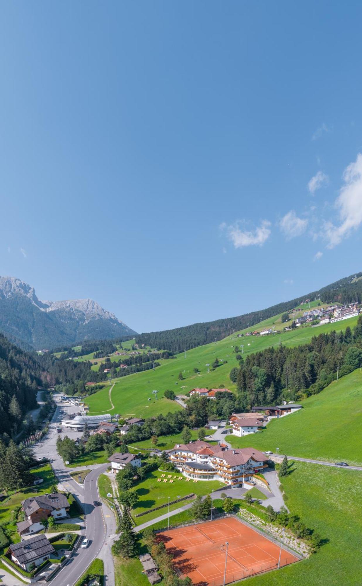 Hotel Christoph 4*